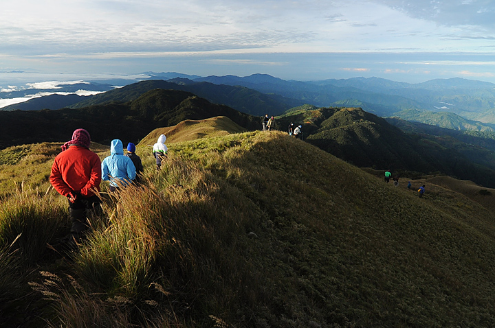 Qumbre Creatives Descending summit of Mt Pulag, Kabayan, Benguet